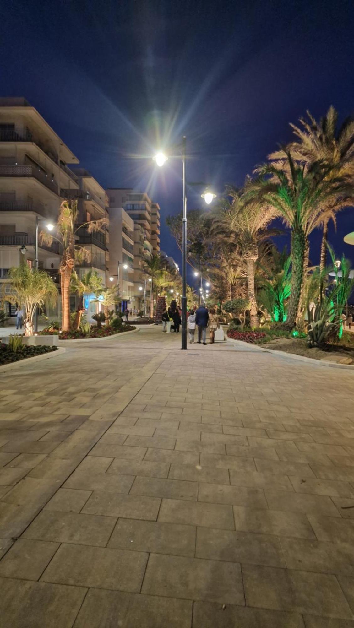 Estepona Playa 外观 照片