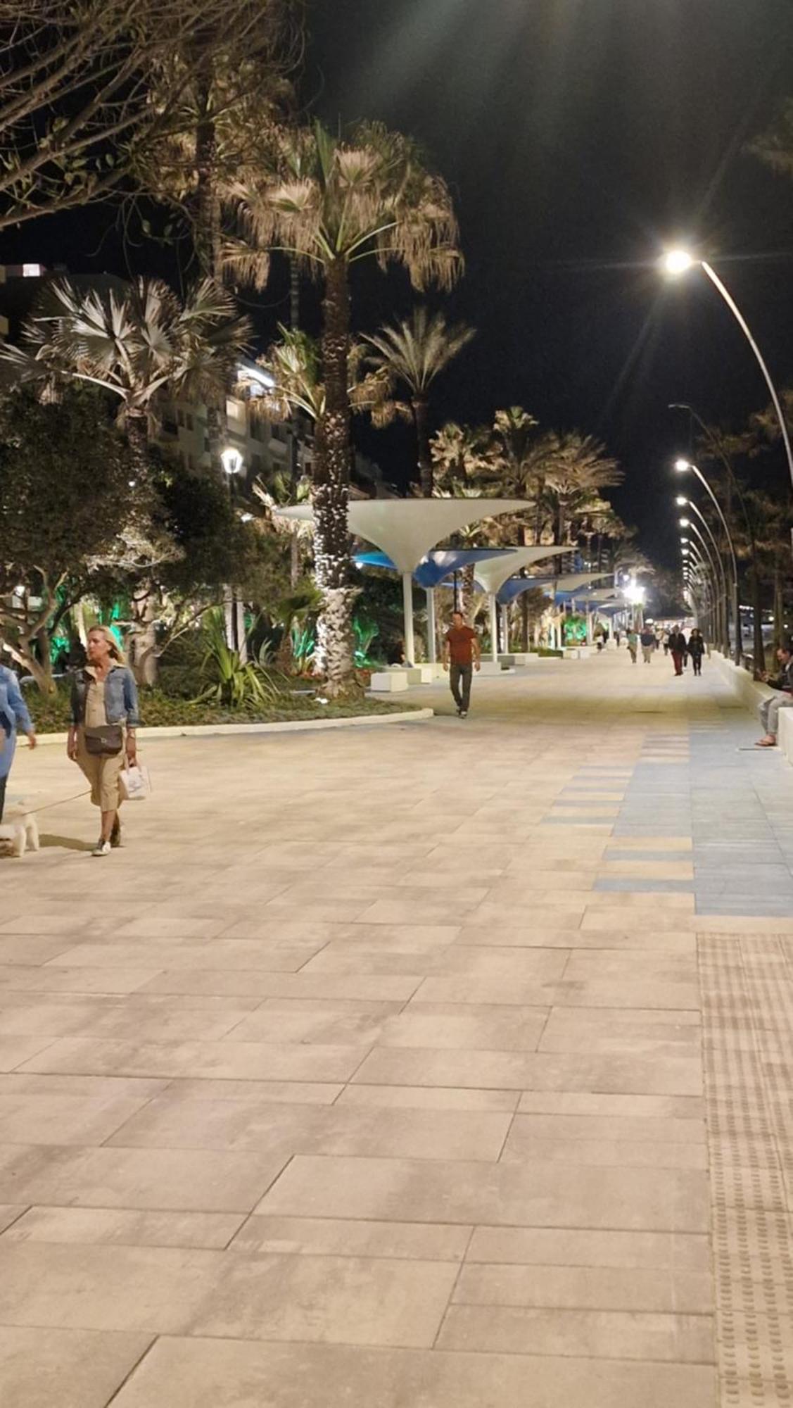 Estepona Playa 外观 照片